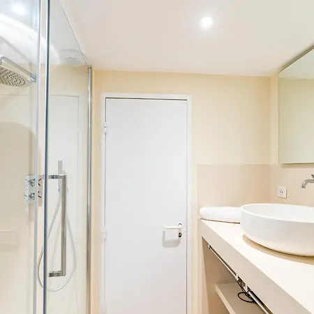 Somptueuse Demeure Arcachonnaise De Caractere Avec Acces Direct A La *