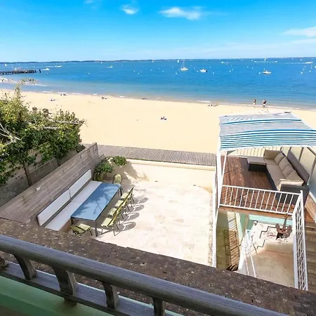 Somptueuse Demeure Arcachonnaise De Caractere Avec Acces Direct A La Villa Arcachon