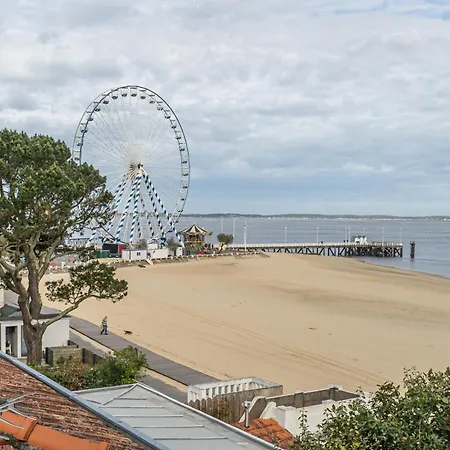 Villa Somptueuse Demeure Arcachonnaise De Caractere Avec Acces Direct A La Arcachon