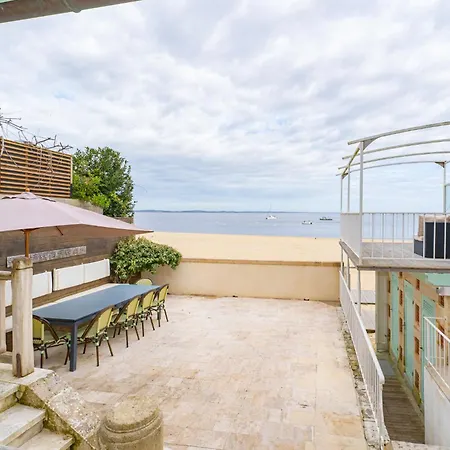 Villa Somptueuse Demeure Arcachonnaise De Caractere Avec Acces Direct A La