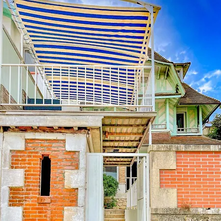 Somptueuse Demeure Arcachonnaise De Caractere Avec Acces Direct A La *