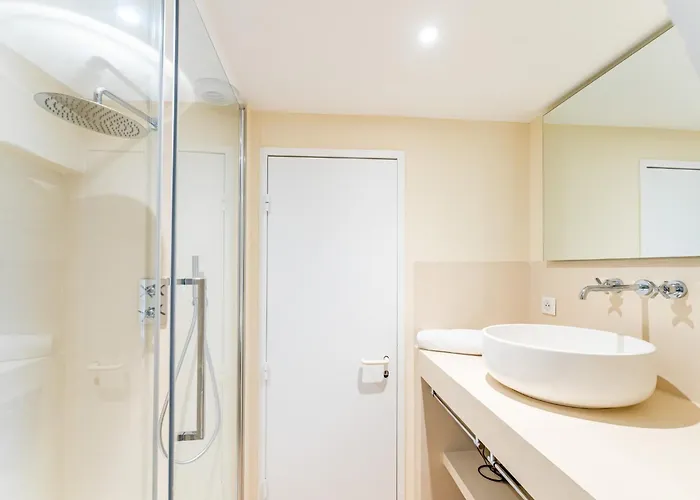 Somptueuse Demeure Arcachonnaise De Caractere Avec Acces Direct A La *