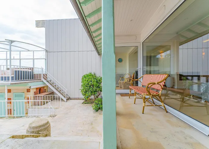 Somptueuse Demeure Arcachonnaise De Caractere Avec Acces Direct A La