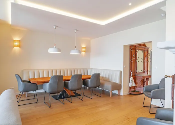 Somptueuse Demeure Arcachonnaise De Caractere Avec Acces Direct A La